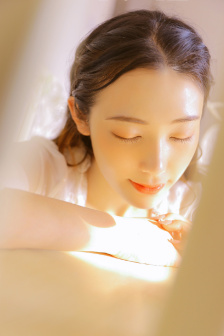 我的助理不简单在线观看